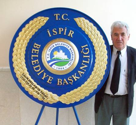 BELEDİYE KABARTMA ÇELENK İSPİR