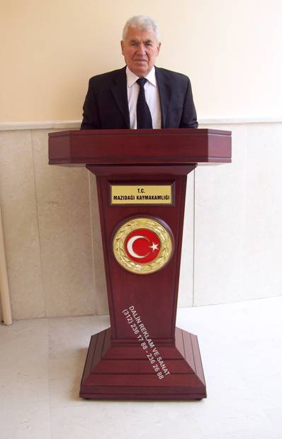 YENİ MODEL KOYU ÇAY RENGİ KÜRSÜ KAYMAKAMLIK