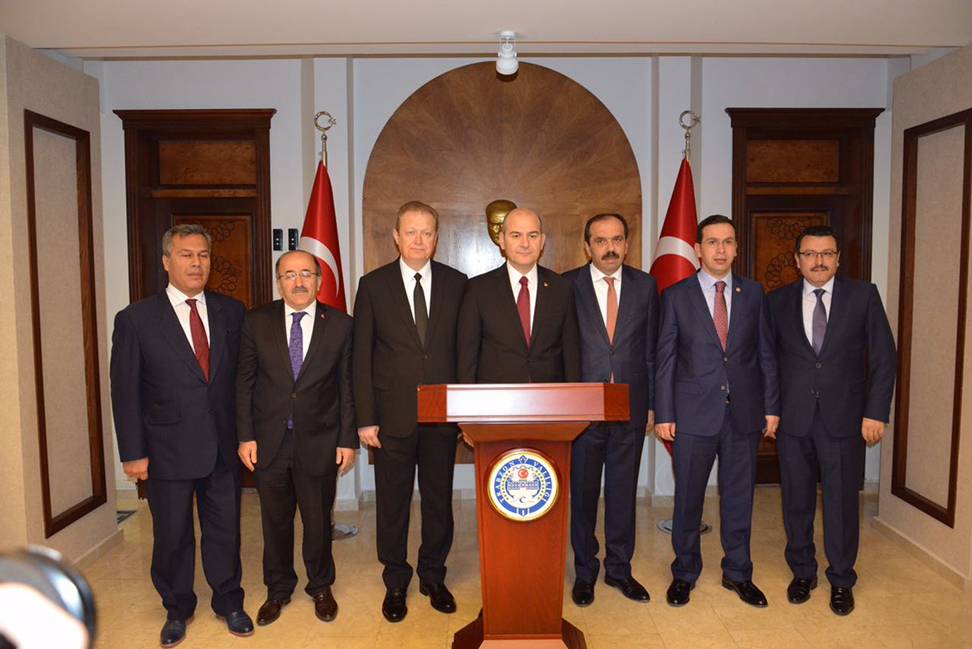Trabzon Valiliği Konuşma Kürsüsü Süleyman Soylu