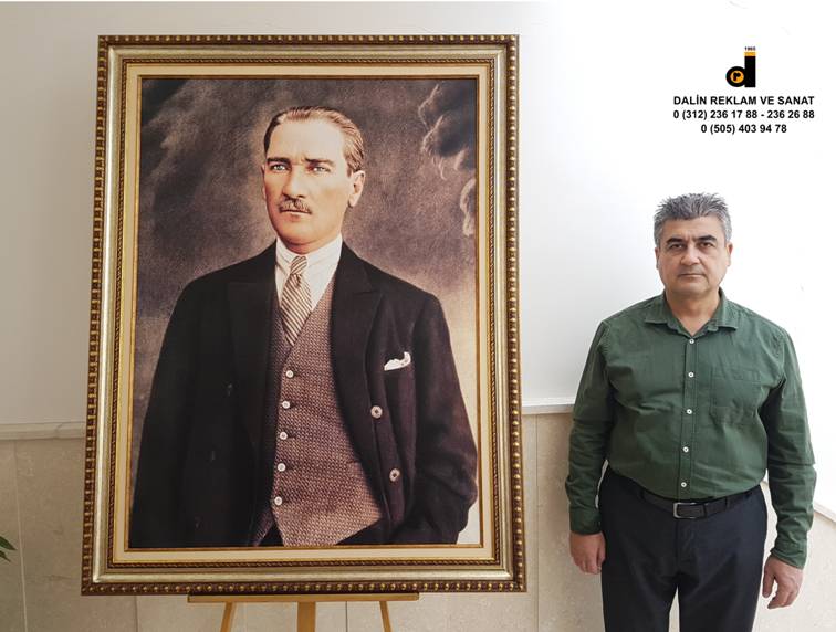 MAKAM ODASI ATATÜRK PORTRESİ TABLOSU 7641 100X130 CM 1